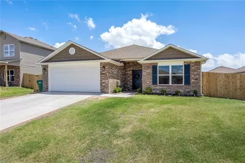 1771 Eveningshade Ln, Centerton, AR 72719