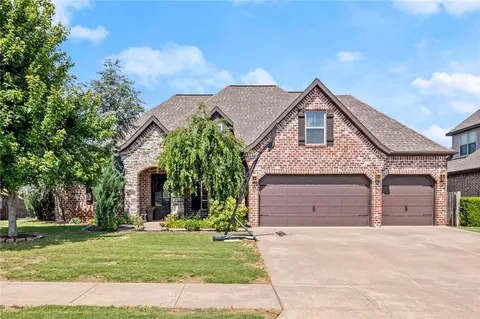 100 SW White Oak Rd, Bentonville, AR 72712
