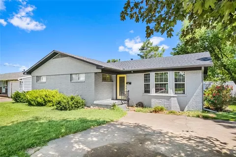 802 NW 8th St, Bentonville, AR 72712