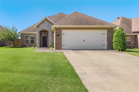 4711 Willowridge Way, Rogers, AR 72758