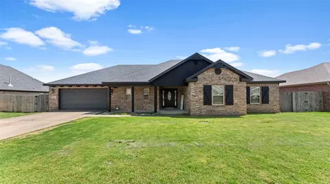627 Loganberry Ln, Springdale, AR 72764