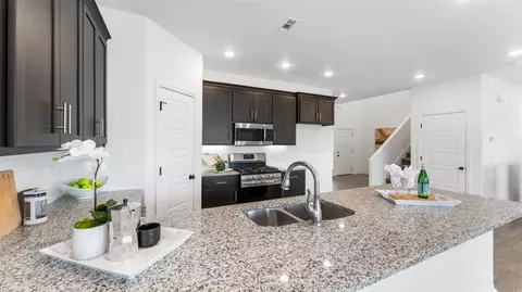 Kitchen - 2160 Periwinkle Pl, Centerton, AR 72719 photo 1 of 4