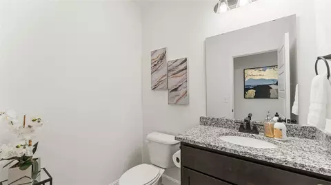 Bath - 2160 Periwinkle Pl, Centerton, AR 72719 photo 1 of 10