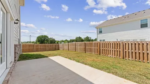 Exterior - 2160 Periwinkle Pl, Centerton, AR 72719 photo 3 of 7