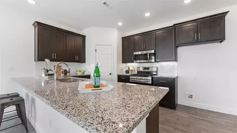 Kitchen - 2160 Periwinkle Pl, Centerton, AR 72719 photo 4 of 4