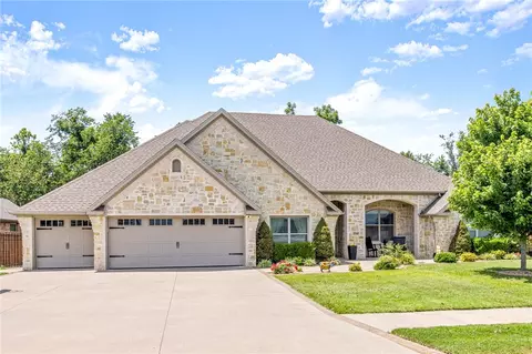 3704 NW Park Hill Blvd, Bentonville, AR 72712