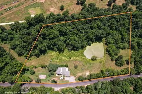 13055 Mineral Springs Rd, West Fork, AR 72774