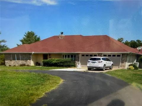 Undisclosed, Gravette, AR 72736