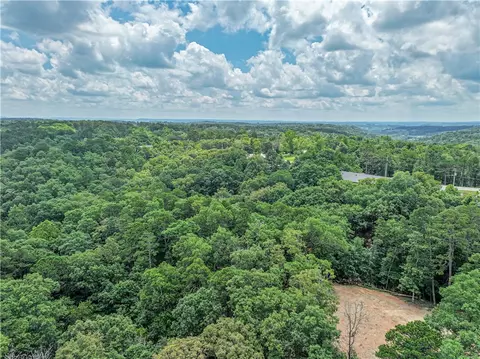 E Van Buren, Eureka Springs, AR 72632
