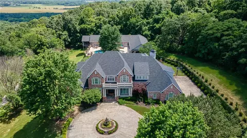 2645 N Miles View Rd, Fayetteville, AR 72701