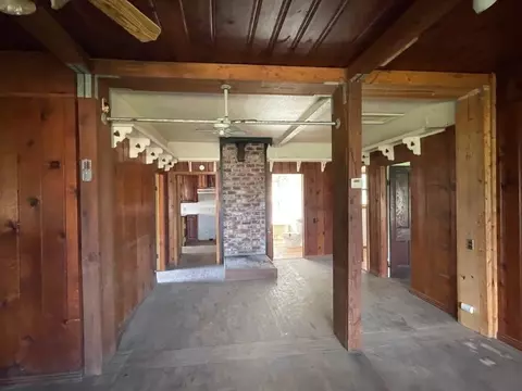 Living - 15077 Woolsey Rd, West Fork, AR 72774 photo 1 of 1
