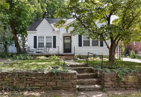 421 W Ila St, Fayetteville, AR 72701