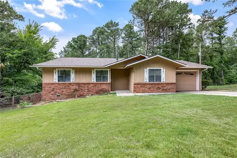 2 Belvoir Cir, Bella Vista, AR 72715