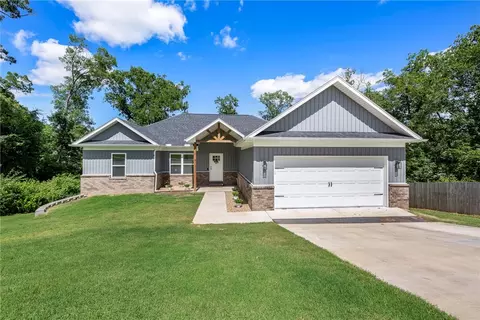 7 Cressage Ln, Bella Vista, AR 72714