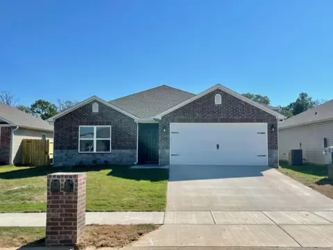 513 Ashwood St, Lowell, AR 72745