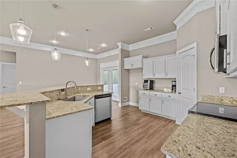 Kitchen - 488 Wagon Trl, West Fork, AR 72774 photo 1 of 3