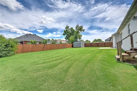 Exterior - 2047 Cobblestone St, Springdale, AR 72762 photo 8 of 8