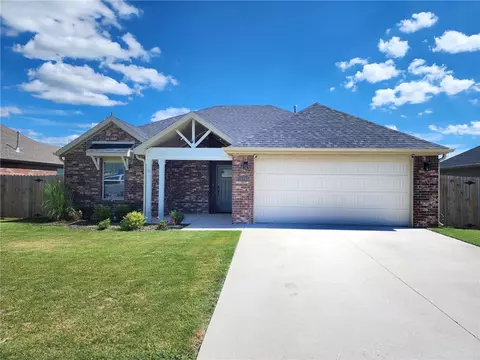 839 Woodplains Ave, Springdale, AR 72762