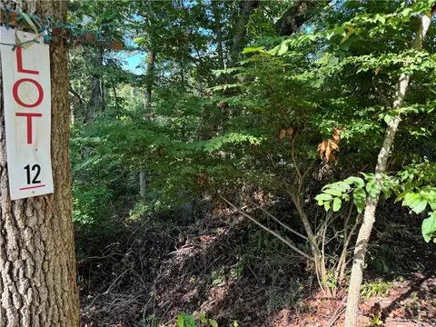 E Graham Lane, Rogers, AR 72758