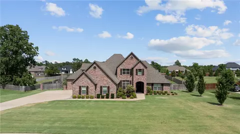 4105 Highplains Dr, Little Flock, AR 72756