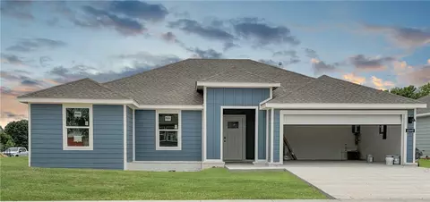 4399 W Canyon Run Dr, Fayetteville, AR 72704