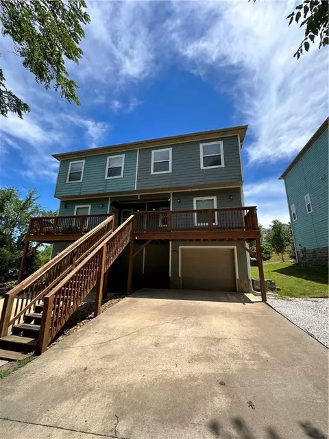 831 Rose Ave, Fayetteville, AR 72701
