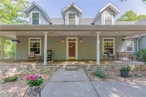 34 Fields Ln, Bella Vista, AR 72715