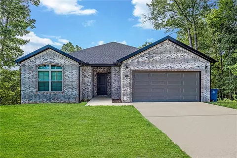36 Murphy Dr, Bella Vista, AR 72715