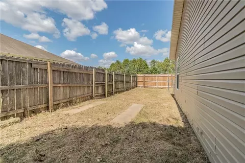 Exterior - 533 Maple Ave, Springdale, AR 72764 photo 5 of 6