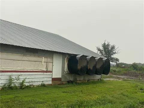 Exterior - 1705 Conley Rd, Idabel, OK 74745 photo 2 of 13