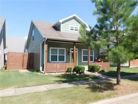 2012 Florida, Fayetteville, AR 72701