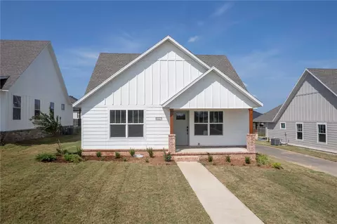 9627 Sequoia Ln, Fort Smith, AR 72916