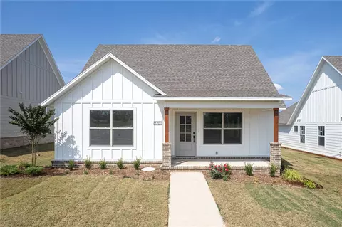 9701 Sequoia Ln, Fort Smith, AR 72916