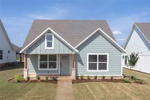 9711 Sequoia Ln, Fort Smith, AR 72916