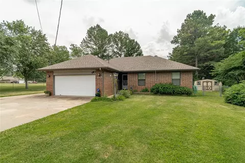 255 Old Wire Rd, Springdale, AR 72764