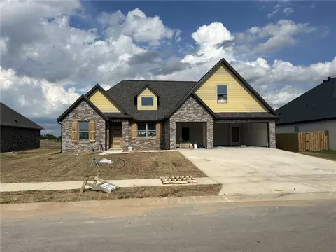 1250 Camerino St, Springdale, AR 72762