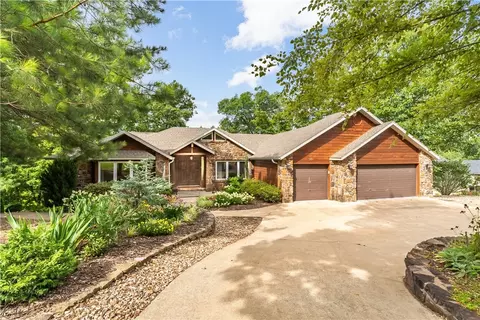 20 Glenbar Pl, Bella Vista, AR 72715