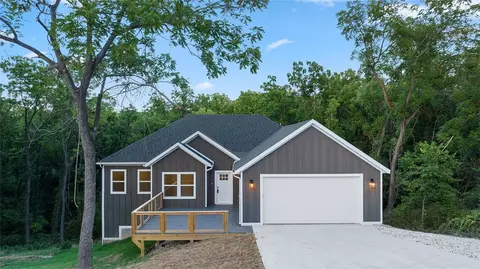 7 Queensferry Ln, Bella Vista, AR 72715