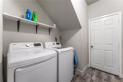 Other - 203 E Glendale Ln, Rogers, AR 72758 photo 2 of 3