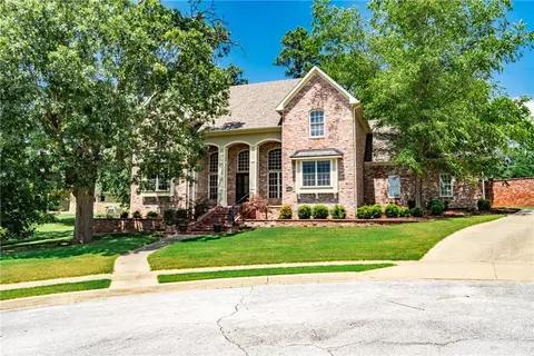3010 Loyalty Ln, Springdale, AR 72762