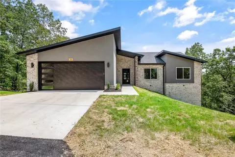 23 Damerham Ln, Bella Vista, AR 72714