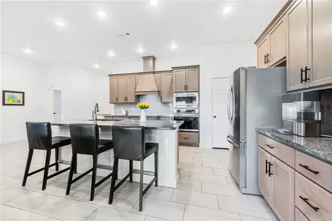 720 Gala Cir, Bentonville, AR 72712 photo 3