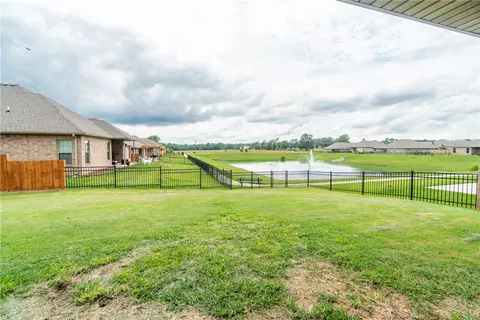 720 Gala Cir, Bentonville, AR 72712 photo 13