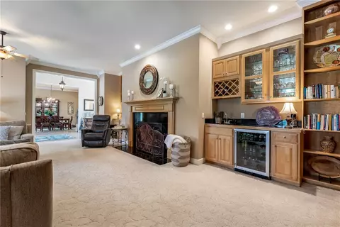 Living - 669 Doris Dr, Springdale, AR 72762 photo 3 of 3