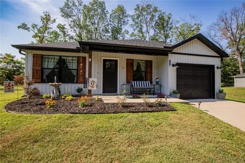 6 Washington Ln, Bella Vista, AR 72715