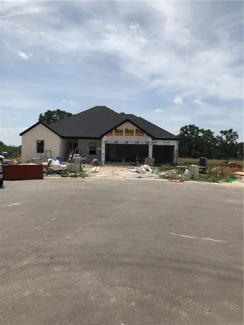 870 Ann Pl, Bentonville, AR 72713