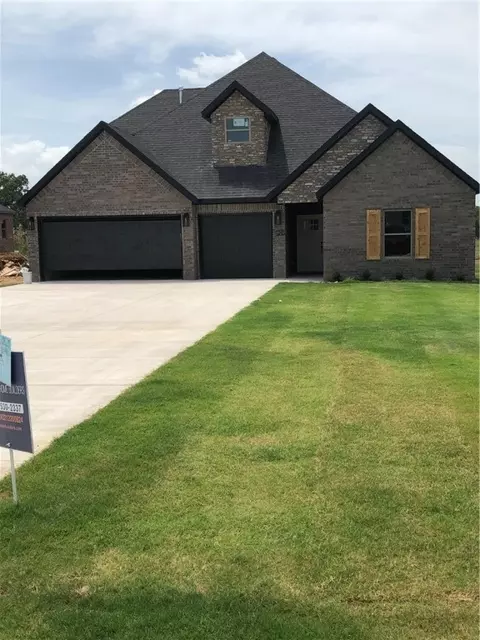 1921 Lordsburg Ct, Bentonville, AR 72713