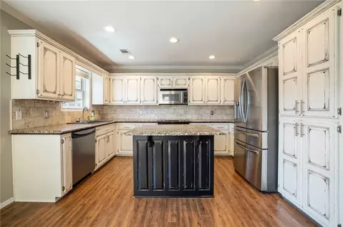 6216 Sandy Parker Ct, Fort Smith, AR 72916 photo 2
