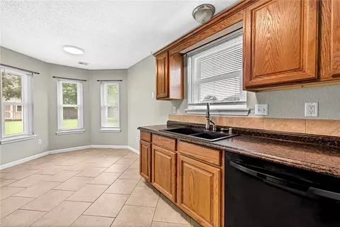 610 Cass Rd, Centerton, AR 72719 photo 4