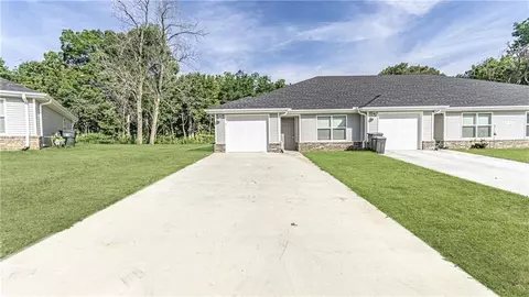 640 Hidden Springs Dr, Decatur, AR 72722